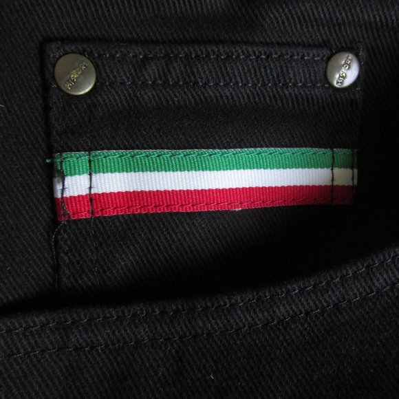 NWT- Iceberg History "Wacky Racers" Muttley Jean size 40 waist, Black denim - Picture 6 of 8